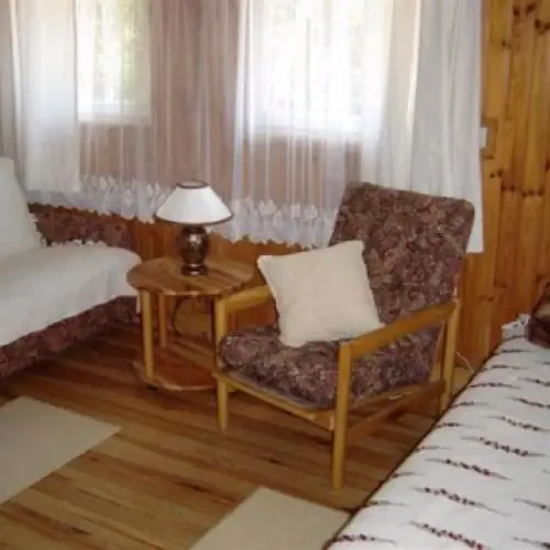 Domek letniskowy nad jeziorem Narie Kretowiny Kretowiny