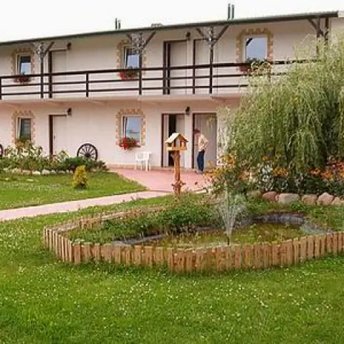 Gościniec nad Wkrą Pomiech&oacute;wek Błędowo 30a