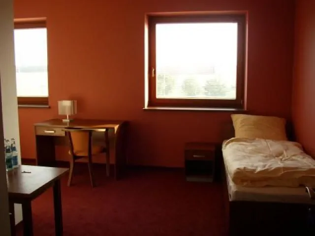 Hotel AVIATOR Kamień Śląski Lotnicza 5-7