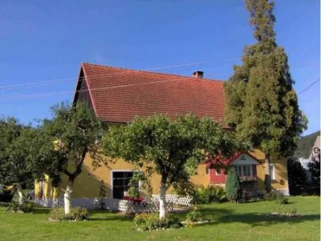 Agroturystyka Na Wiejskiej. Obiekt oferujący pełne wyżywienie. Lądek-Zdr&oacute;j Wiejska 35