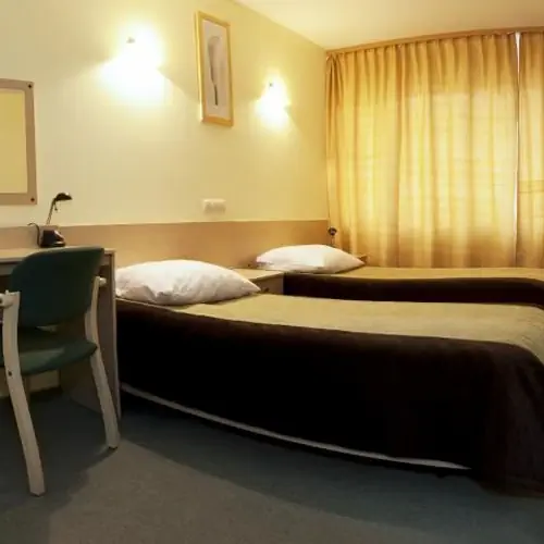 Pok&oacute;j 2-osobowy