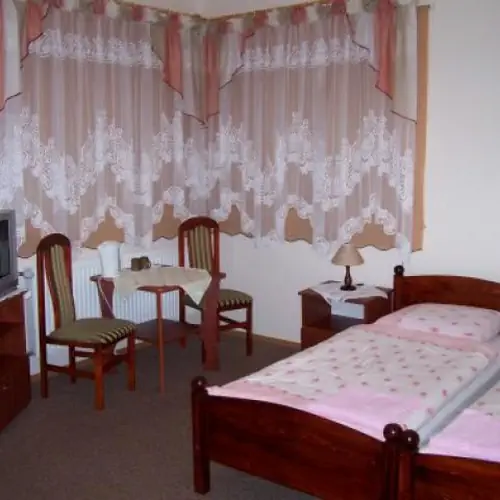 Willa Dafne Dom Wypoczynkowy Ciechocinek Zdrojowa 52