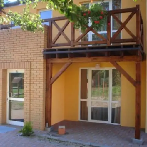 Centrum Rekreacyjno-Wypoczynkowe FALA1 Łazy Gościnna 5