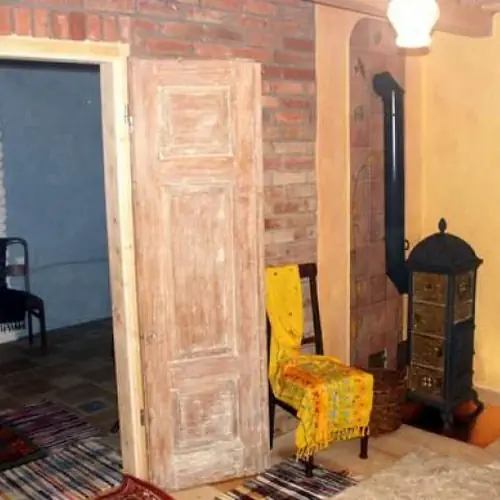 Apartament dla 4 os&oacute;b z kominkiem i kozą