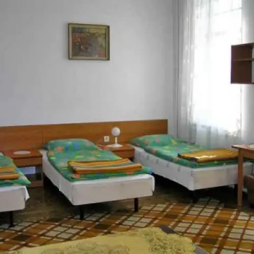 OŚRODEK WYPOCZYNKOWY ORION B Kudowa-Zdr&oacute;j Buczka 2