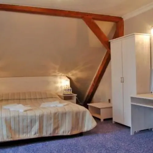 Pensjonat Pod Abażurem Gniew Nicponia 6