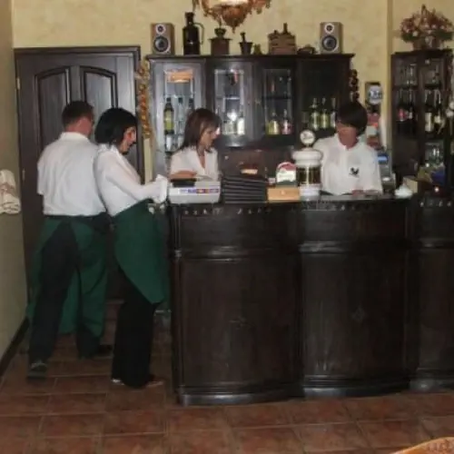 STYLOWY ZAJAZD POD CZARNYM KOGUTEM Czarna G&oacute;rna Czarna G&oacute;rna 56a