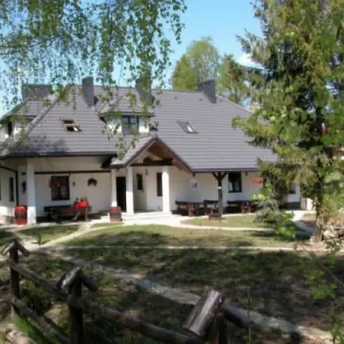 STYLOWY ZAJAZD POD CZARNYM KOGUTEM Czarna G&oacute;rna Czarna G&oacute;rna 56a