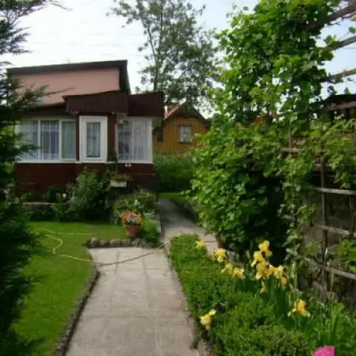 POKOJE U DOROTY Stegna LIPOWA 21