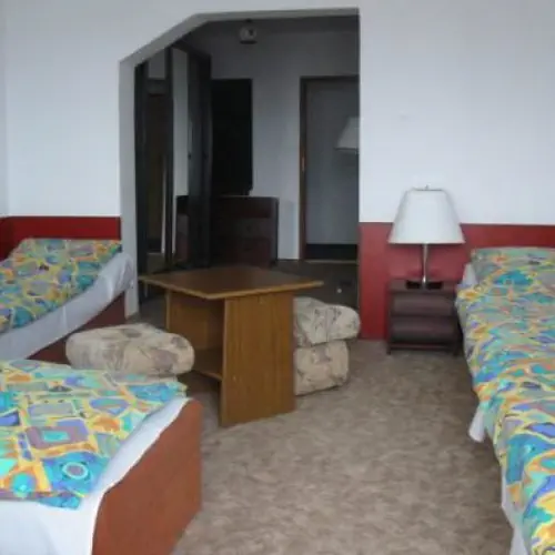 Ośrodek Kolonijno - Wypoczynkowy  HUCUŁ Brenna Jatny 120