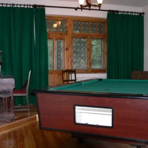 Gospodarstwo Agroturystyczne Sarnak. Obiekt oferujący wyżywienie. Podg&oacute;rzyn Zachełmie 43