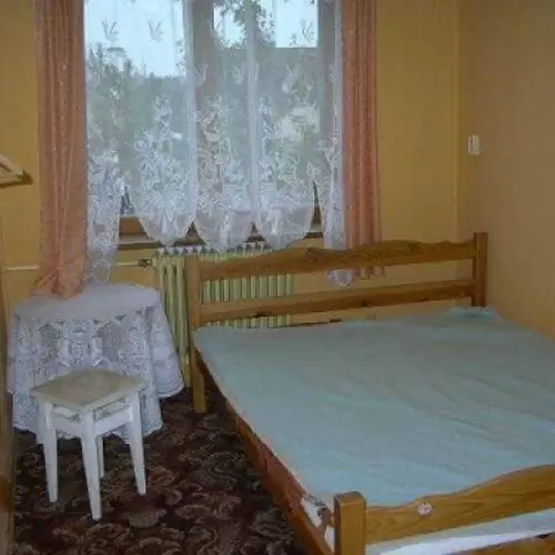 Gospodarstwo Agroturystyczne .Obiekt z wyżywieniem . Płaska Płaska 86