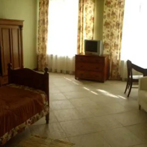 Ośrodek wypoczynkowy, konferencyjny i szkoleniowy oraz Dom weselny LIPNIK PARK. Długosiodło Lipnik 9a