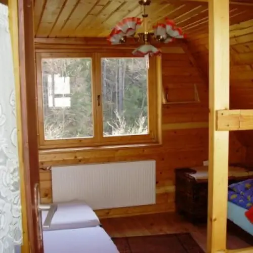 Domek całoroczny 2-pietrowy. Ogrzewanie centralne. Krośnica Ojca Leona 142