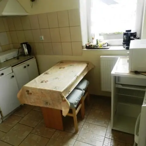 aneks kuchenny w pokoju dwuosobowym