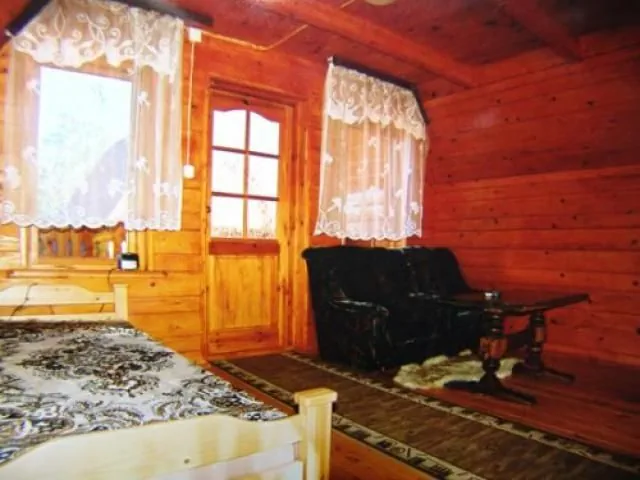 Domki Turystyczne LIPIE Czarna G&oacute;rna Lipie 48A