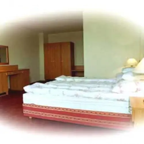 HOTEL i RESTAURACJA GRODZKI Poznań Ostrowska 442