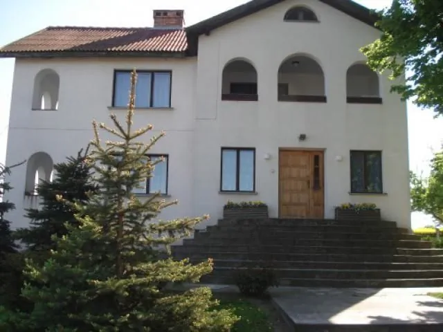 Pod Lipą Słup Słup 79