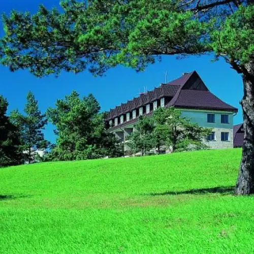 Ośrodek Wypoczynkowy Arłam&oacute;w S.A. Arłam&oacute;w Arłam&oacute;w