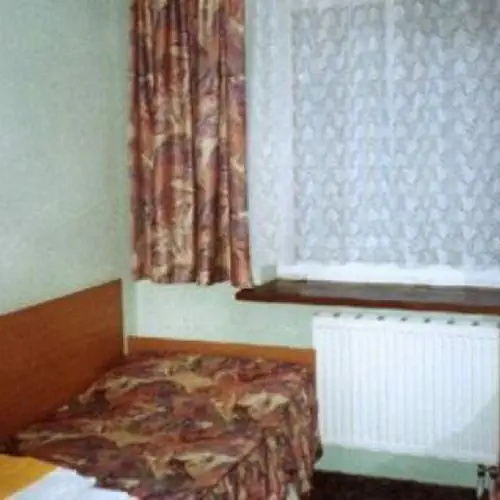 Zajazd Bias  Wyszk&oacute;w Warszawska 1