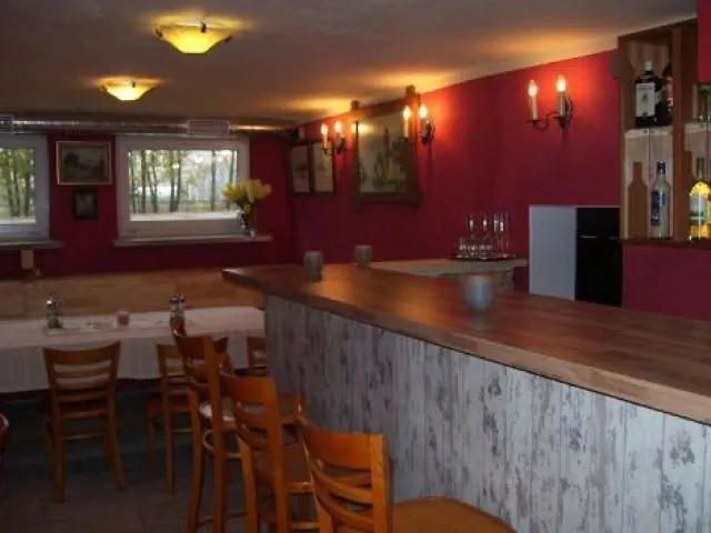 Prawie Hotel - pokoje gościnne Warszawa Świebodzińska 11