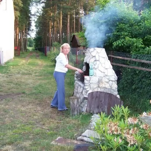 w grilu można grilować i wędzić smaczne potrawy
