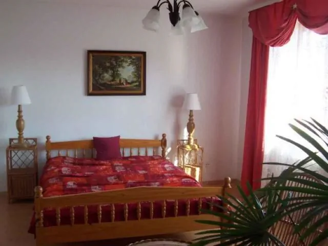 Gospodarstwo Agroturystyczne Przy Kluczwodzie Wielka Wieś Słoneczna 122