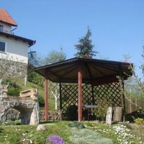 AGROTURYSTYKA ALINA Probark Probark 11