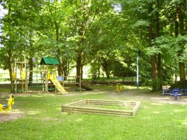 Hotel PARKOWY Malbork Parkowa 3