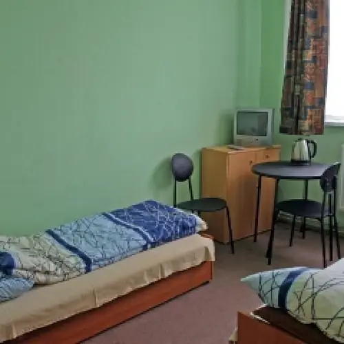 Pokoje Gościnne Warszawa Krzywa 14c, Łomianki