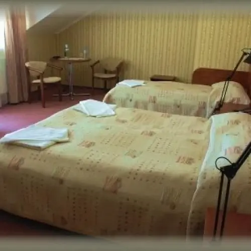 Hotel Restauracja Kamiza*** Brańszczyk Turzyn 192 a