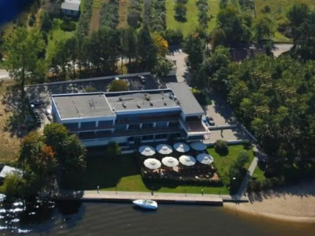 HOTEL MARINA DIANA Białobrzegi Wczasowa 24