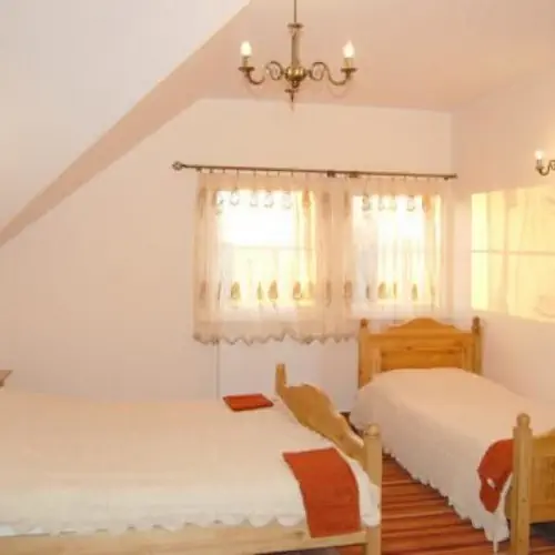 Hotel ** POD HERBEM Białystok Wiejska 49