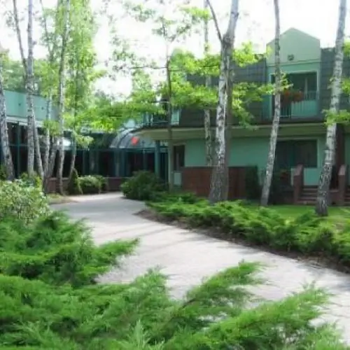 Ośrodek Szkoleniowo Wypoczynkowy Kama Sierak&oacute;w Orla 13