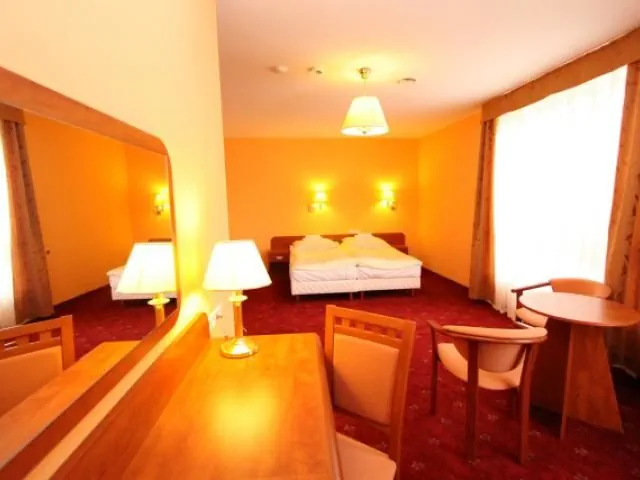 Hotel*** Okrąglak Sosnowiec Narutowicza 59