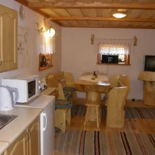 Agrokwatera LEŚNE RANCZO Narewka Skupowo 94