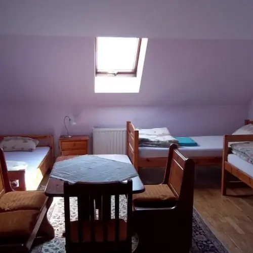 LIPOWY DWOREK Radzimowice Radzimowice 26