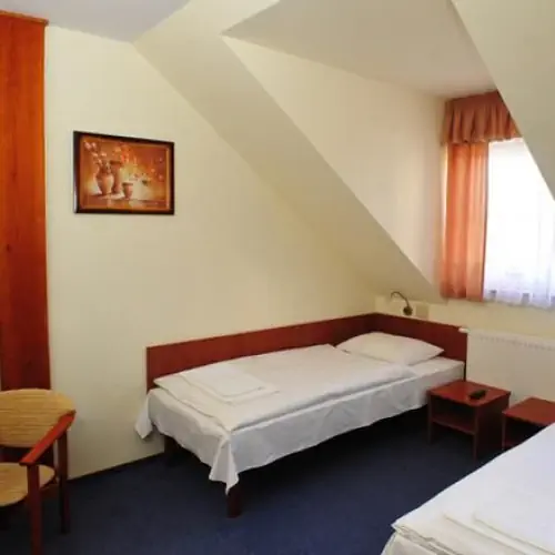 Hotel Złote Dęby Warszawa Brzeziny 7