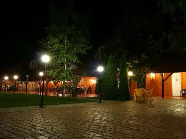 Hotel TenisHouse Warszawa Marki, ul. Al. Piłsudskiego 117