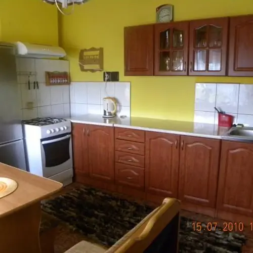 Pod Basztą Rycz&oacute;w Kościelna 6