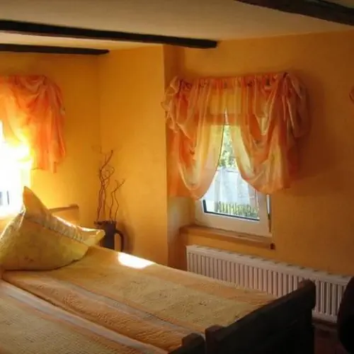 Gospodarstwo Agroturystyczne "U Rodaka" Jugowice Michałkowa, ul. Wiejska 6