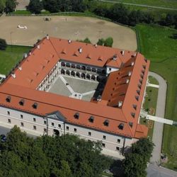 Hotel Zamek Królewski w Niepołomicach Niepołomice