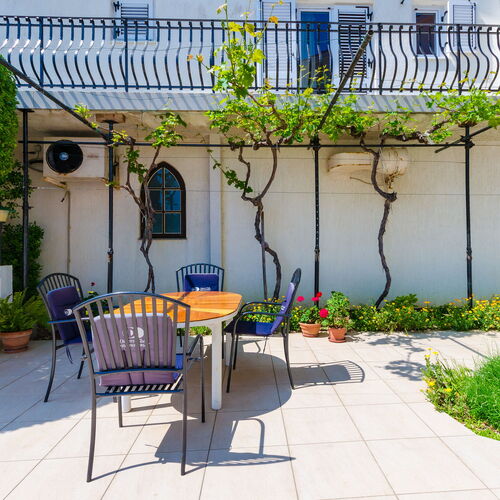 Apartments and Rooms PREKA Rab  4