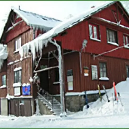 Schronisko PTTK LESKOWIEC Krzesz&oacute;w Krzesz&oacute;w