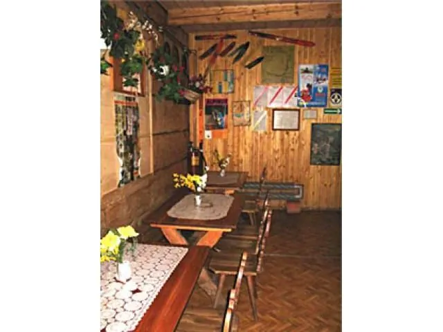 Schronisko PTTK LESKOWIEC Krzesz&oacute;w Krzesz&oacute;w