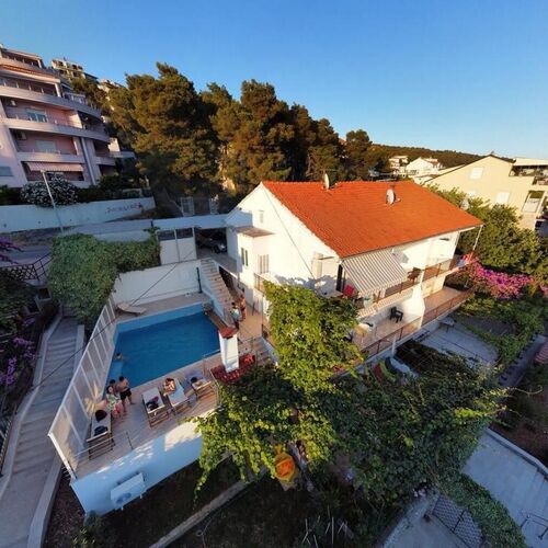 Apartmanok Családok Részére Medencével Trogir - 6022  2