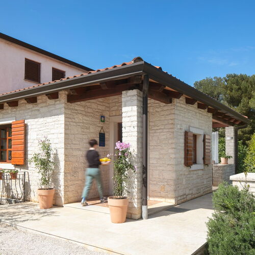 Apartmanok Parkolóhellyel Novigrad - 7053  2