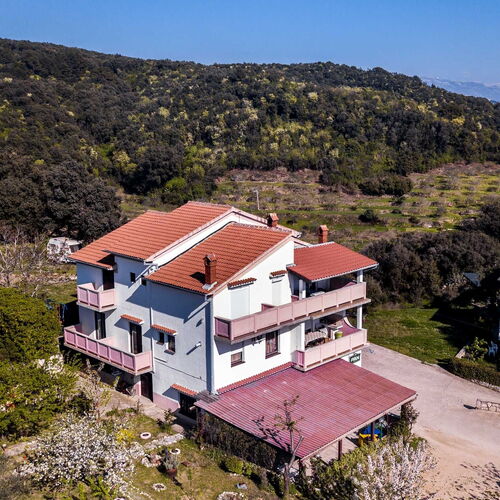 Apartmanok Gyermekes Családok Részére Kampor, Rab - 15144 Kampor  2