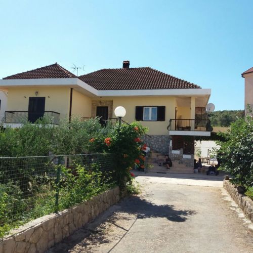 Apartments Fran Vrboska  2