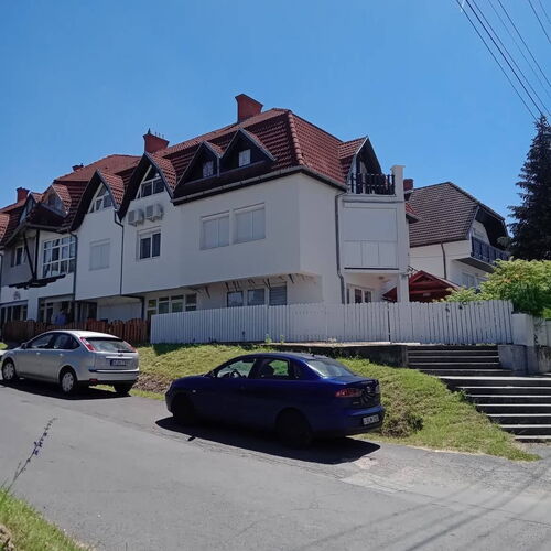Vitkai-Vörös Apartman Balatonlelle  3